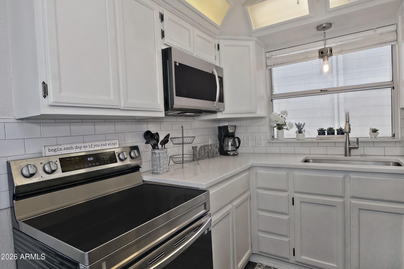111 S GREENFIELD Road 557, Mesa, AZ 85206 — photo 10 of 38