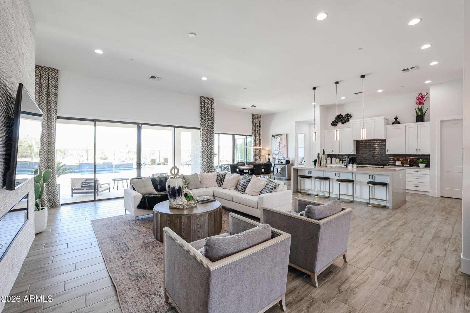 1612 E CREEK CANYON Road, Phoenix, AZ 85086 — photo 17 of 77