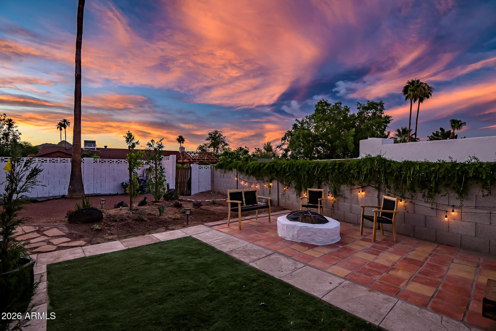 2438 E CHERYL Drive, Phoenix, AZ 85028 — photo 95 of 109