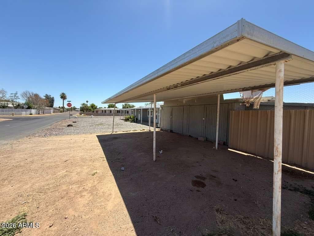15432 N 69TH Avenue, Peoria, AZ 85382 — photo 4 of 16
