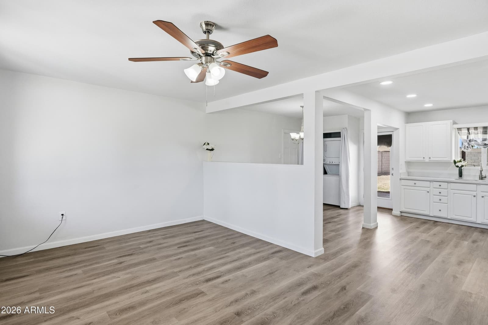 2518 W Missouri Avenue, Phoenix, AZ 85017 — photo 5 of 31