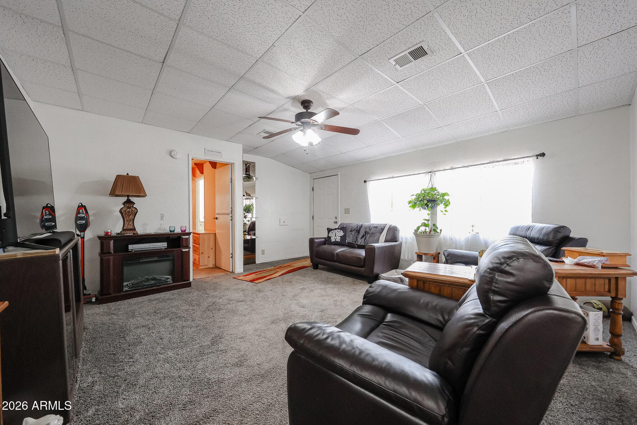 880 E 4TH Avenue, Apache Junction, AZ 85119 — photo 8 of 64
