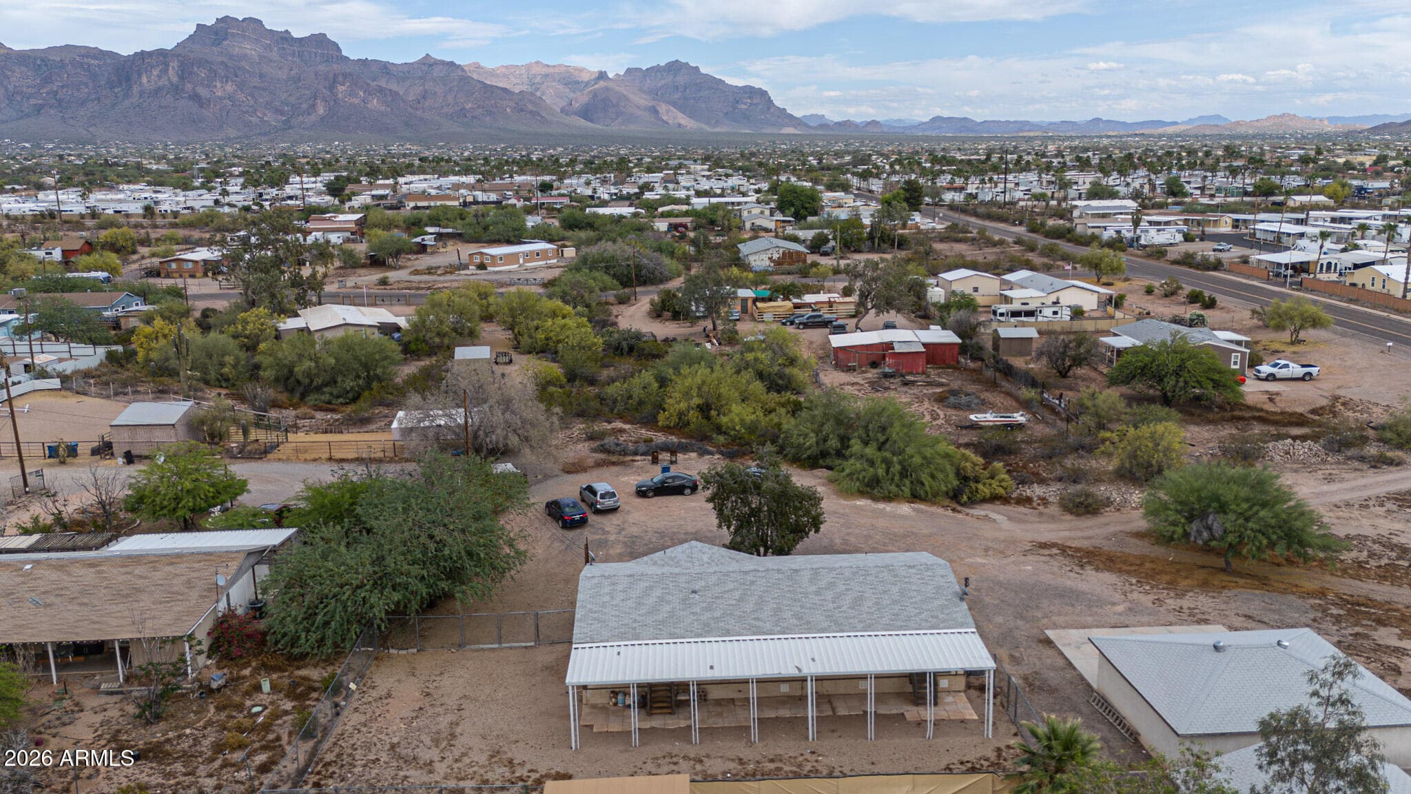 880 E 4TH Avenue, Apache Junction, AZ 85119 — photo 3 of 64