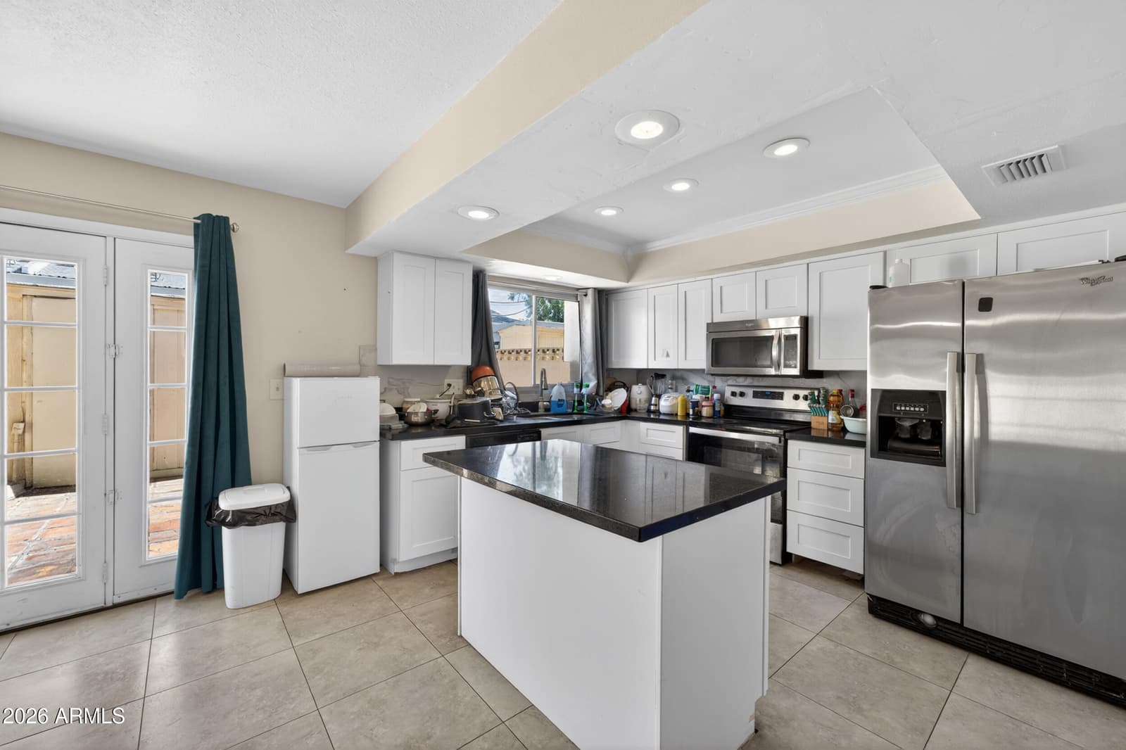 3941 S MILL Avenue, Tempe, AZ 85282 — photo 11 of 29