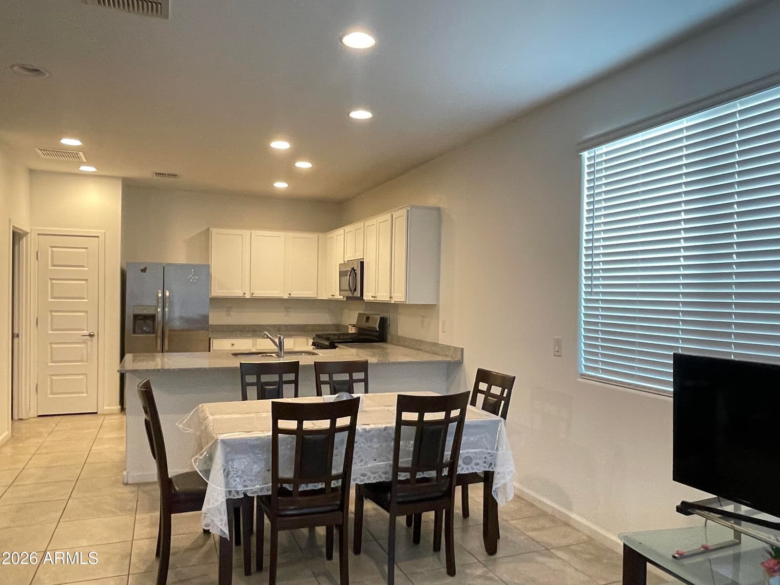 9421 W MONTECITO Avenue, Phoenix, AZ 85037 — photo 7 of 43