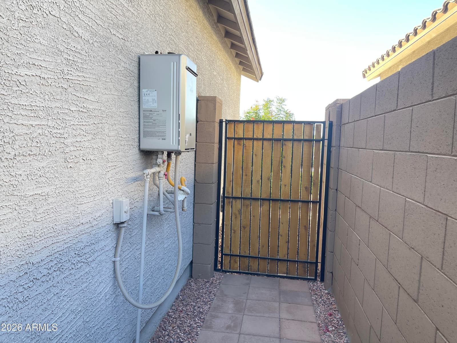 9421 W MONTECITO Avenue, Phoenix, AZ 85037 — photo 36 of 43