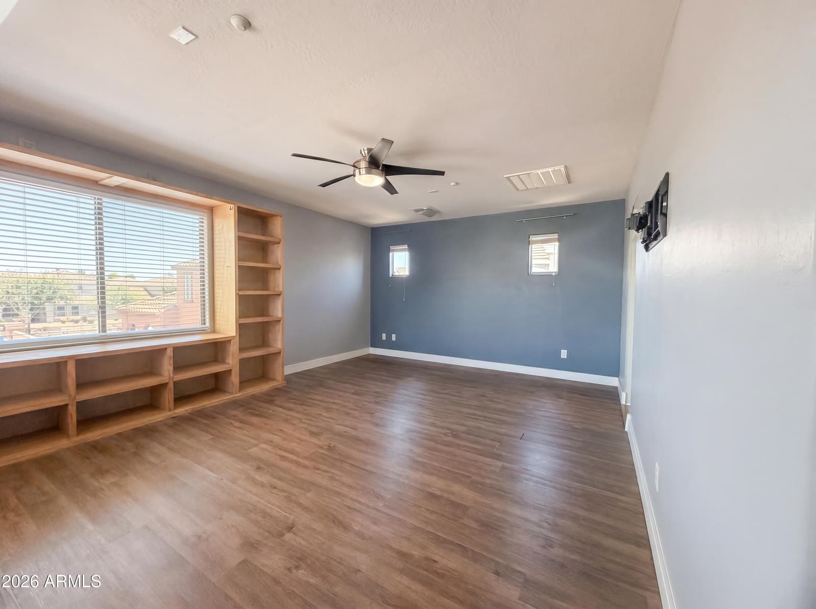 2784 E MEGAN Street, Gilbert, AZ 85295 — photo 8 of 17