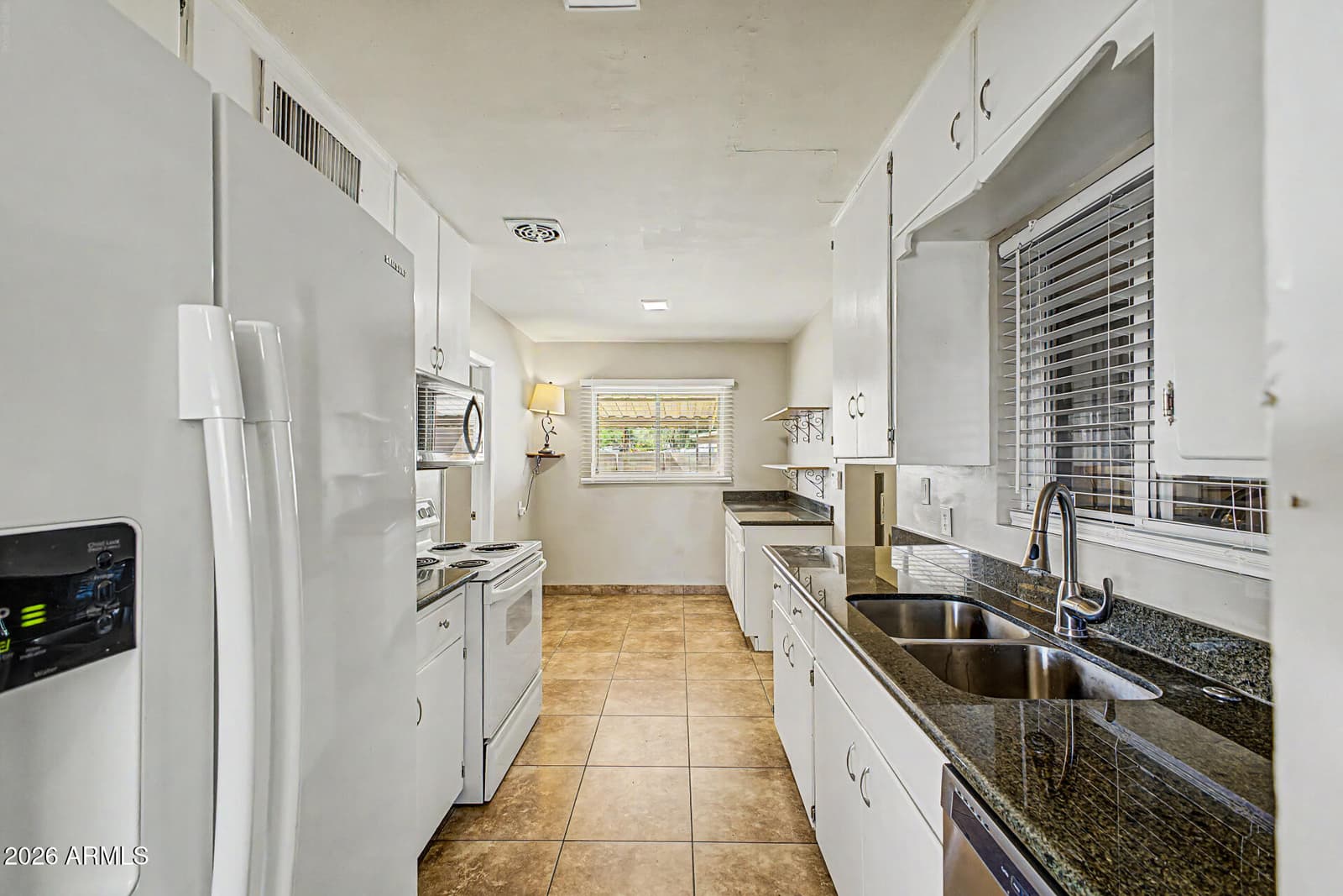 2022 E Monterey Way, Phoenix, AZ 85016 — photo 11 of 29