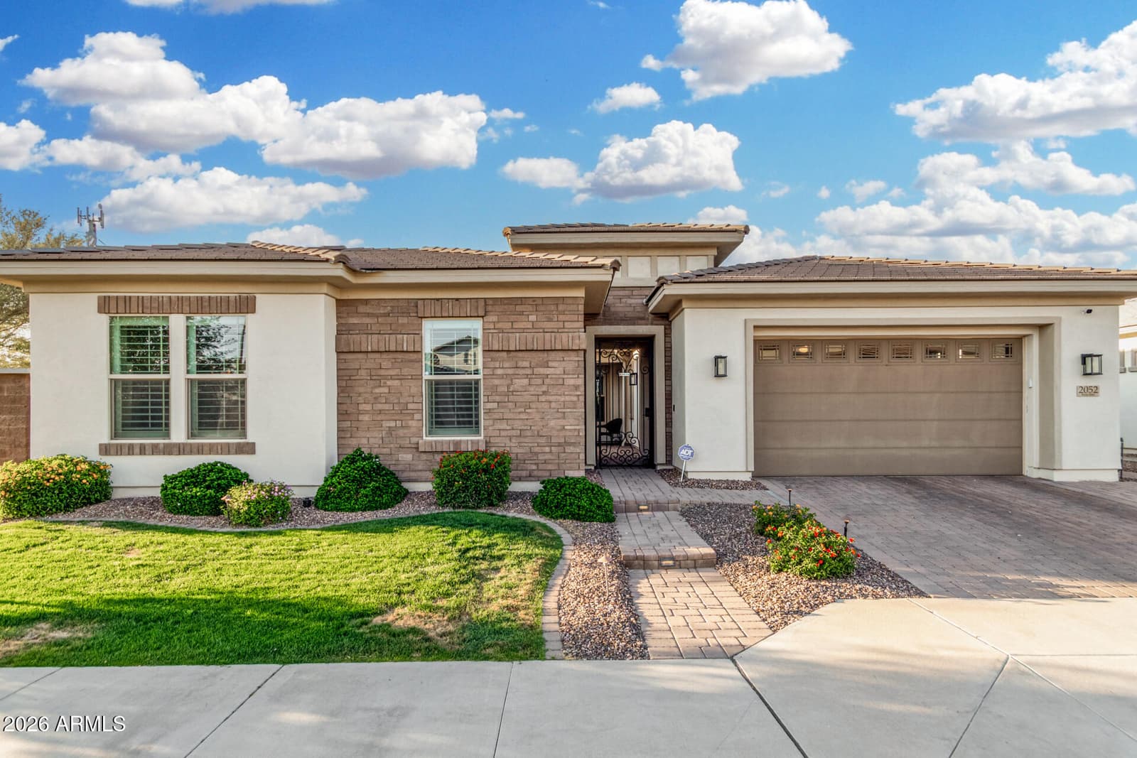 2052 E Scorpio Place, Chandler, AZ 85249 — photo 10 of 100
