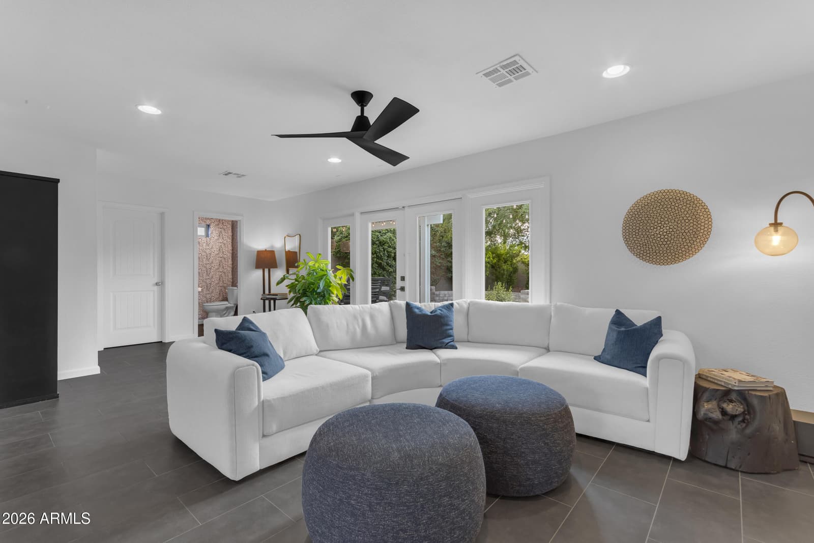 4126 N 44TH Place, Phoenix, AZ 85018 — photo 12 of 36