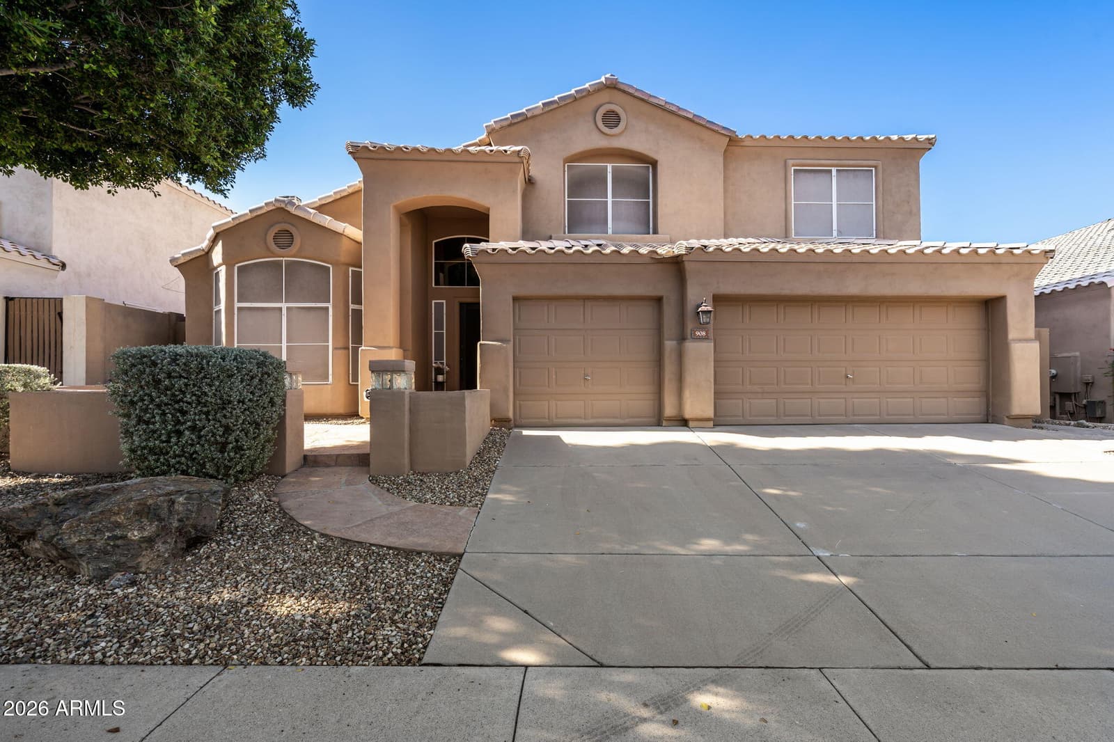 908 E MOUNTAIN SAGE Drive, Phoenix, AZ 85048 — photo 1 of 46