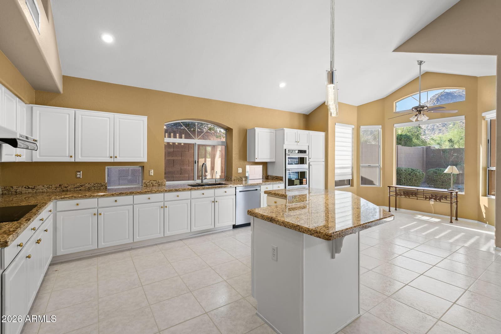 908 E MOUNTAIN SAGE Drive, Phoenix, AZ 85048 — photo 9 of 46