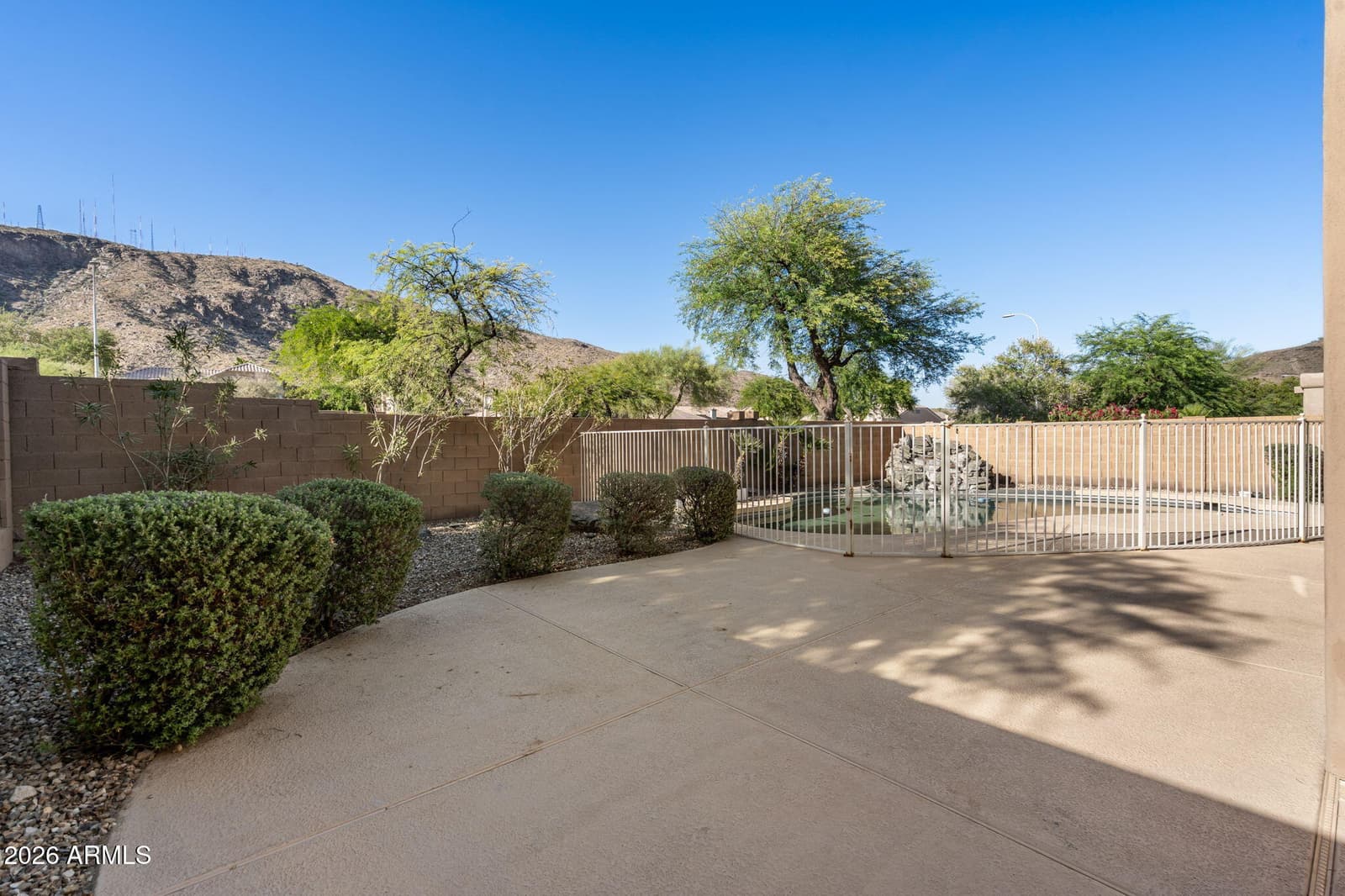 908 E MOUNTAIN SAGE Drive, Phoenix, AZ 85048 — photo 42 of 46