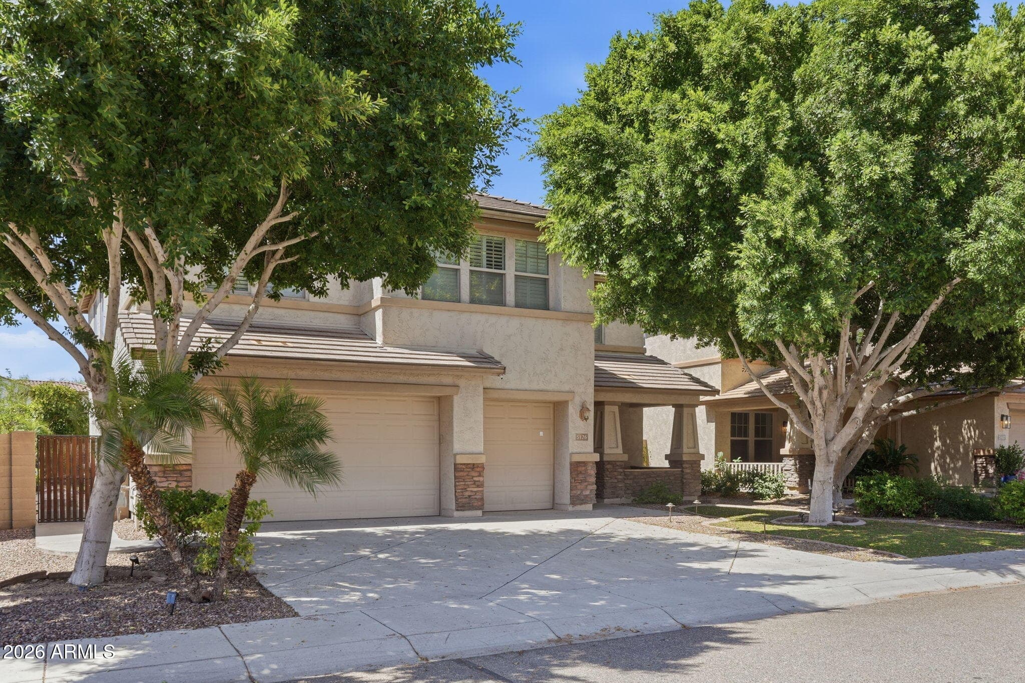5126 W SWAYBACK Pass, Phoenix, AZ 85083 — photo 4 of 60