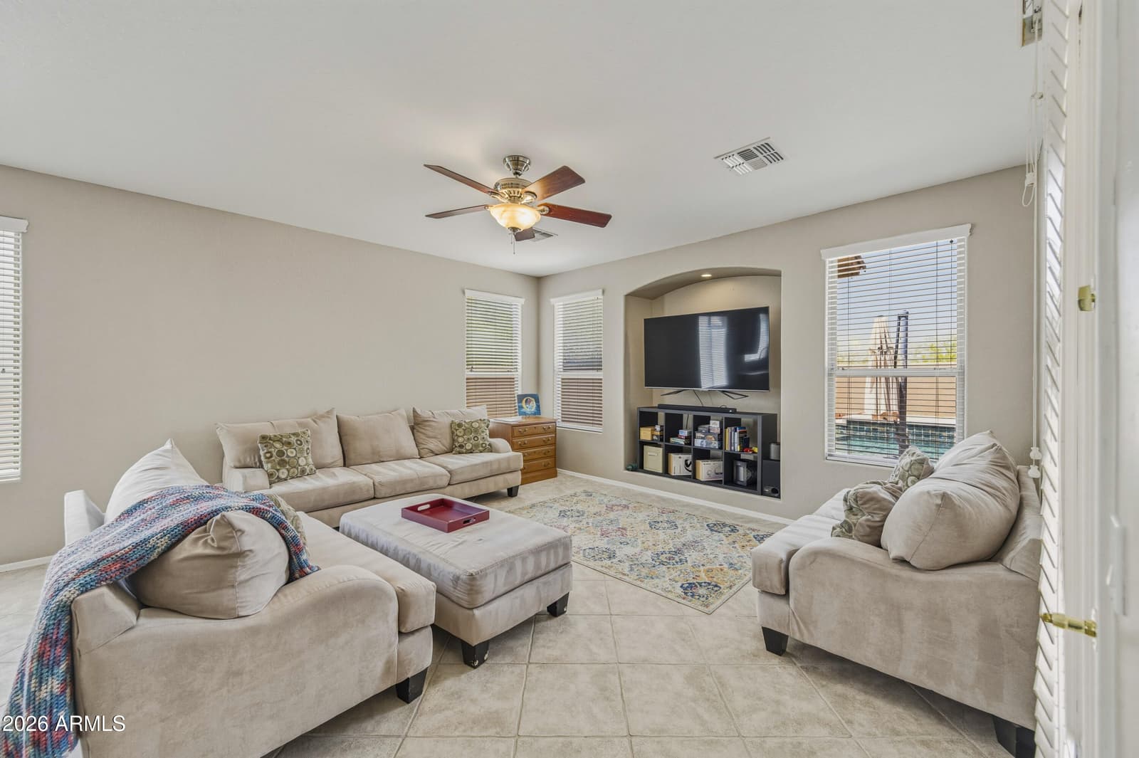 1826 E VALENCIA Drive, Phoenix, AZ 85042 — photo 14 of 42