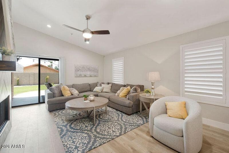 8969 E ASTER Drive, Scottsdale, AZ 85260 — photo 3 of 31