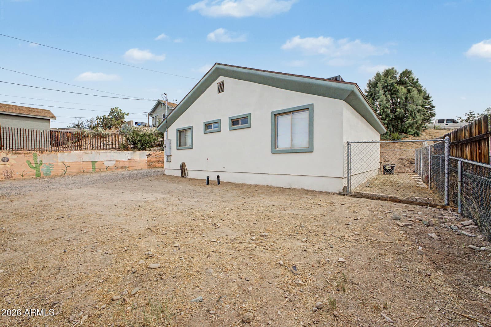 539 N MADISON Street, Wickenburg, AZ 85390 — photo 4 of 27