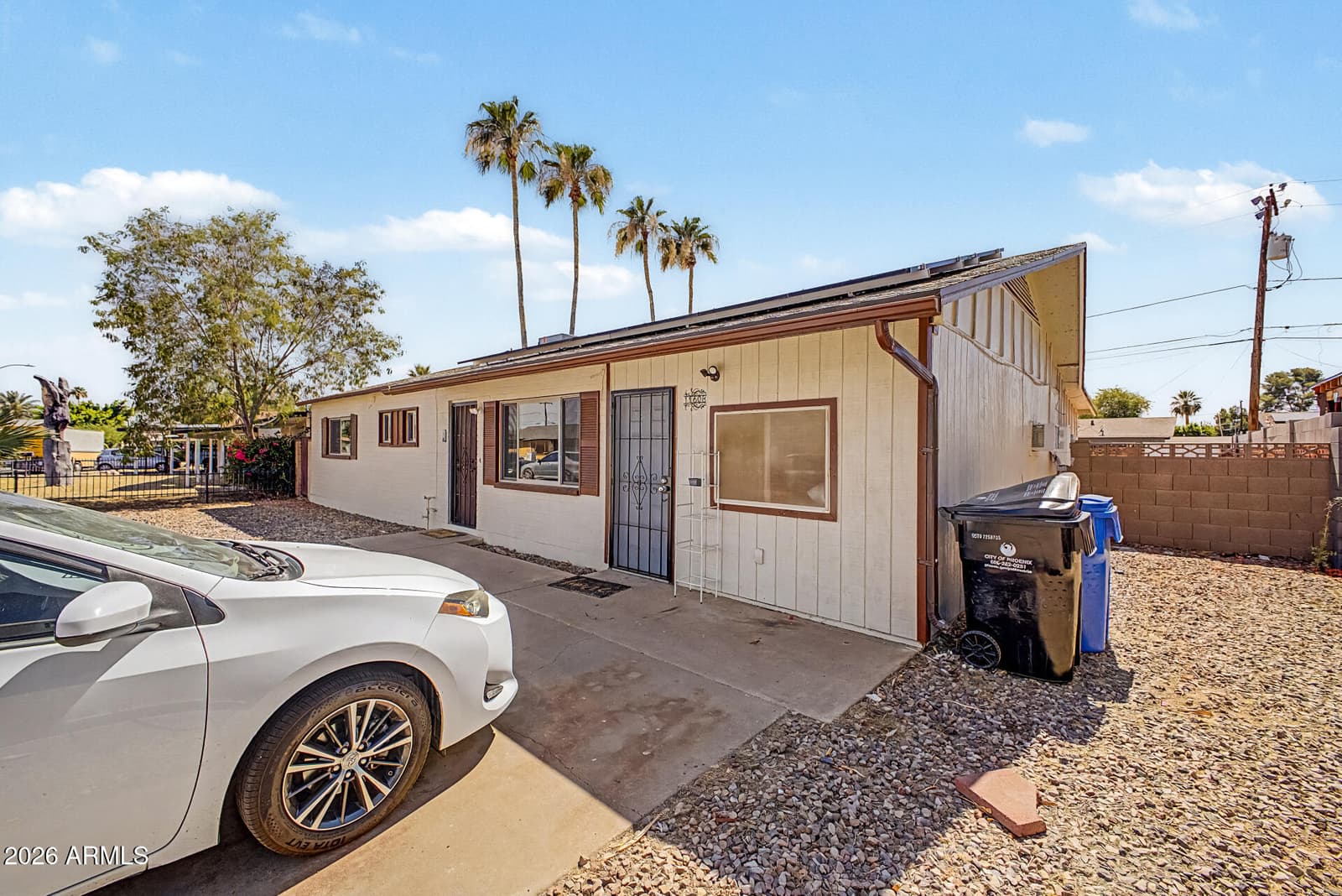 11608 N 20th Drive, Phoenix, AZ 85029 — photo 2 of 28