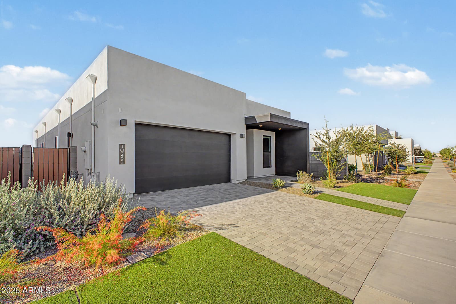 10262 E UTAH Avenue, Mesa, AZ 85212 — photo 3 of 36