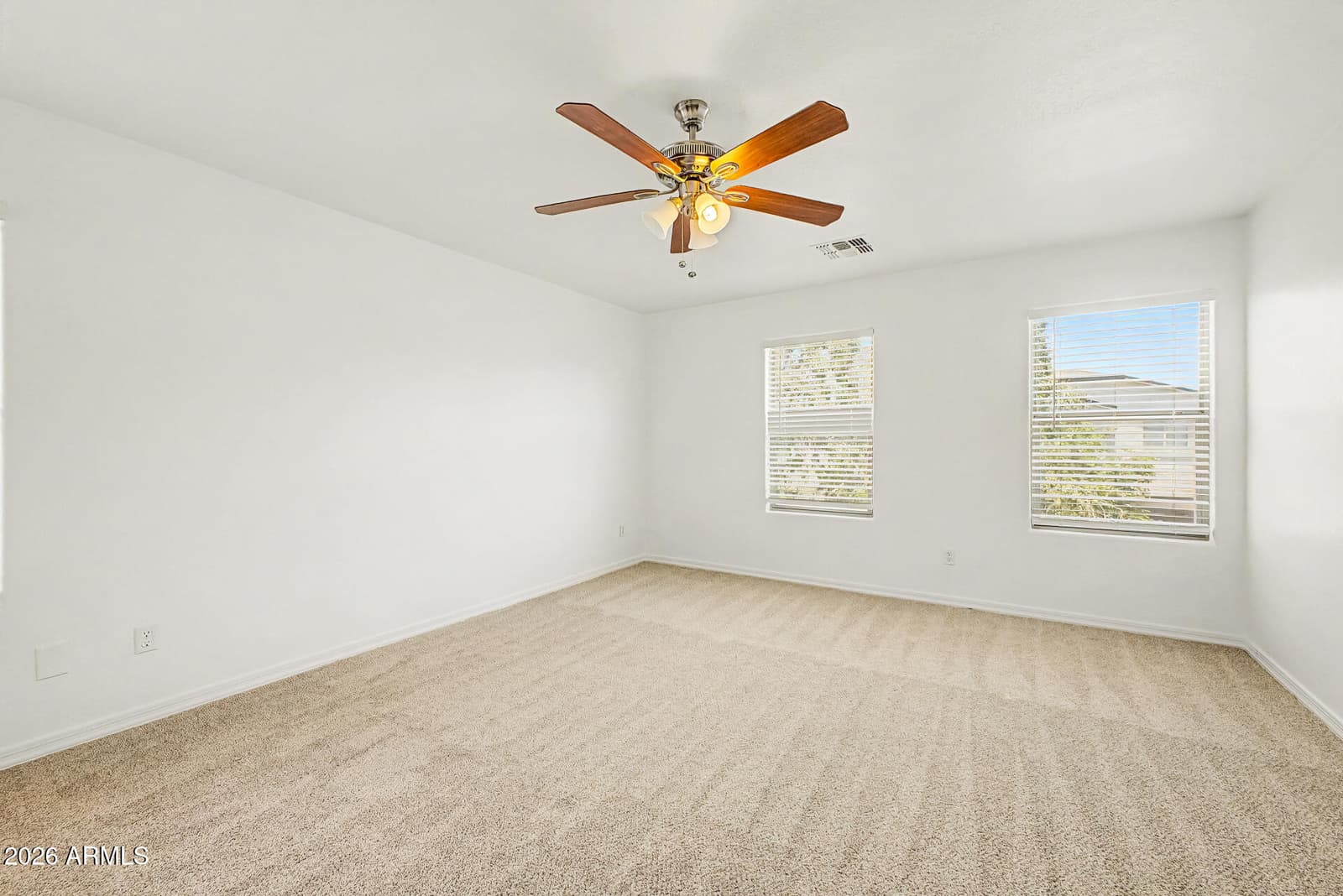 2527 E MEADOW CREEK Way, San Tan Valley, AZ 85140 — photo 2 of 20