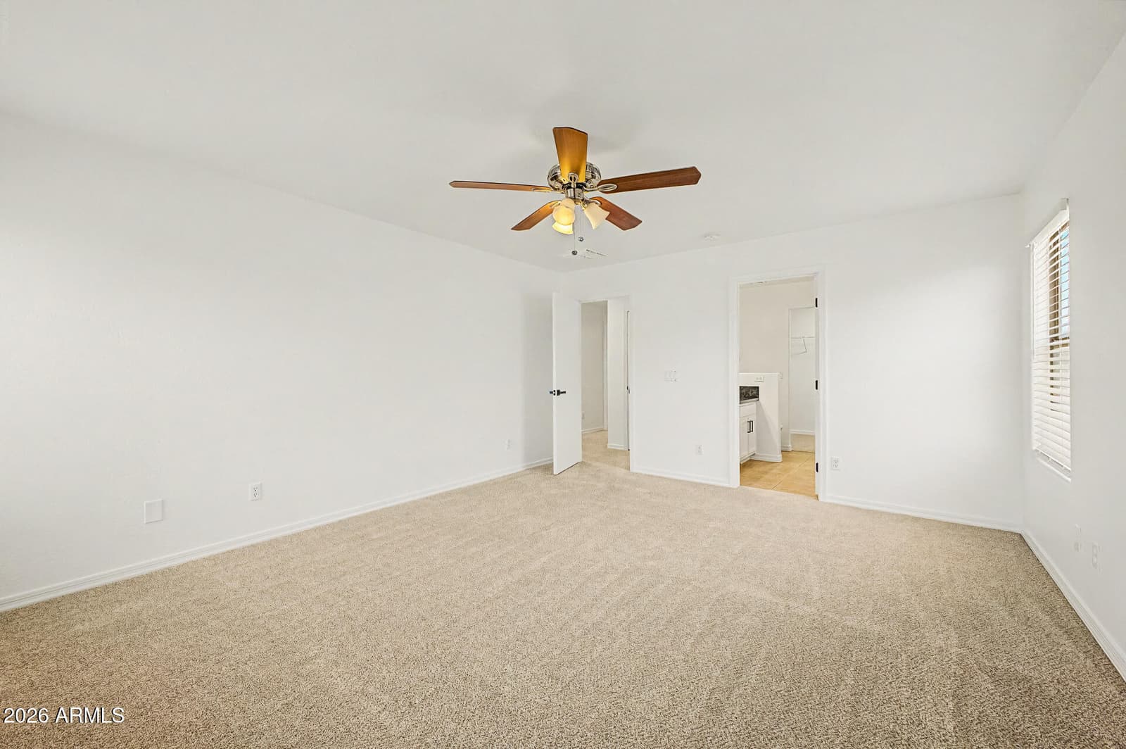 2527 E MEADOW CREEK Way, San Tan Valley, AZ 85140 — photo 11 of 20