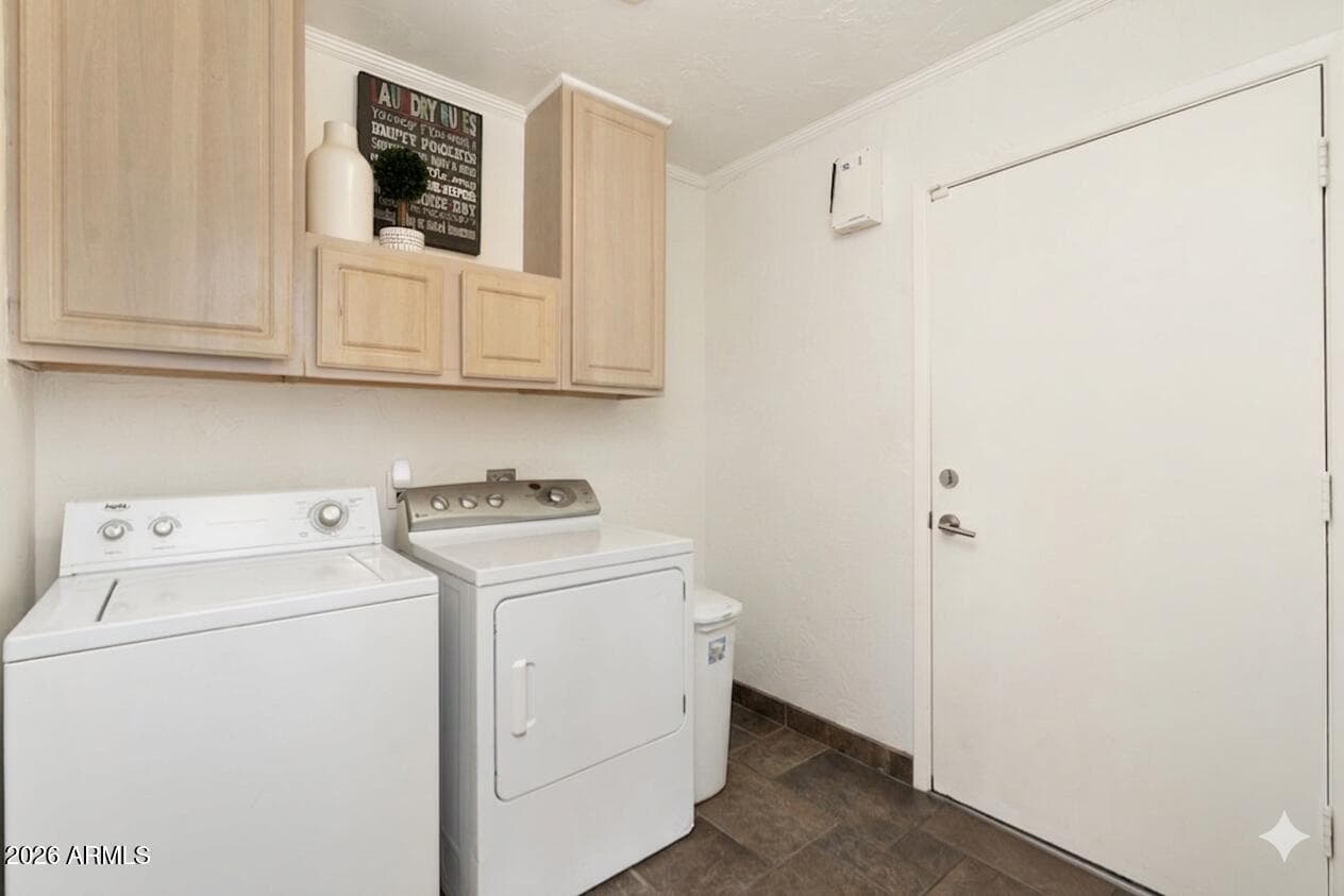 2347 E MESCAL Street, Phoenix, AZ 85028 — photo 26 of 33