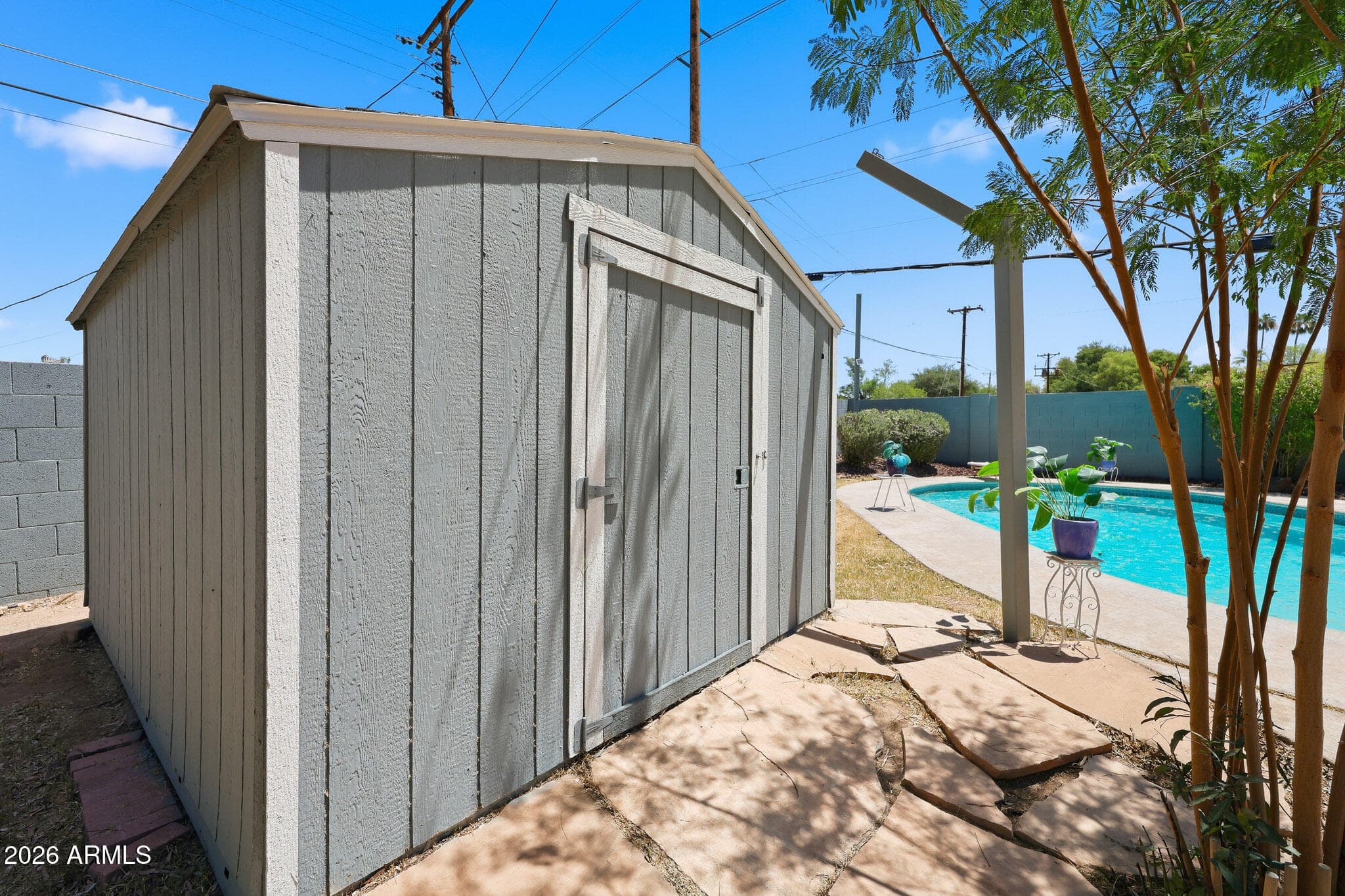2302 W BERRIDGE Lane, Phoenix, AZ 85015 — photo 57 of 59