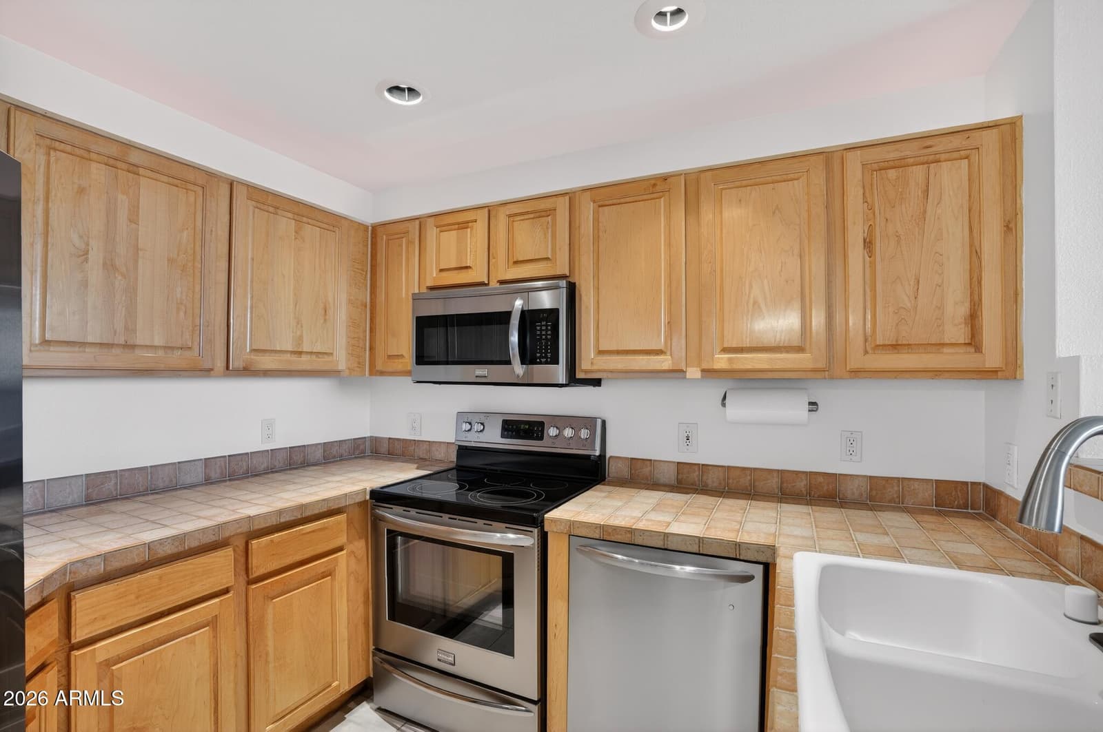 7887 N 16th Street 120, Phoenix, AZ 85020 — photo 3 of 17