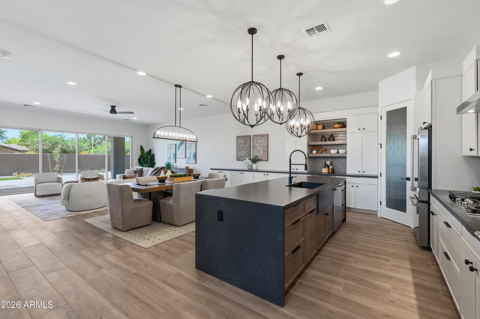 7379 W LISBON Lane, Peoria, AZ 85381 — photo 11 of 39