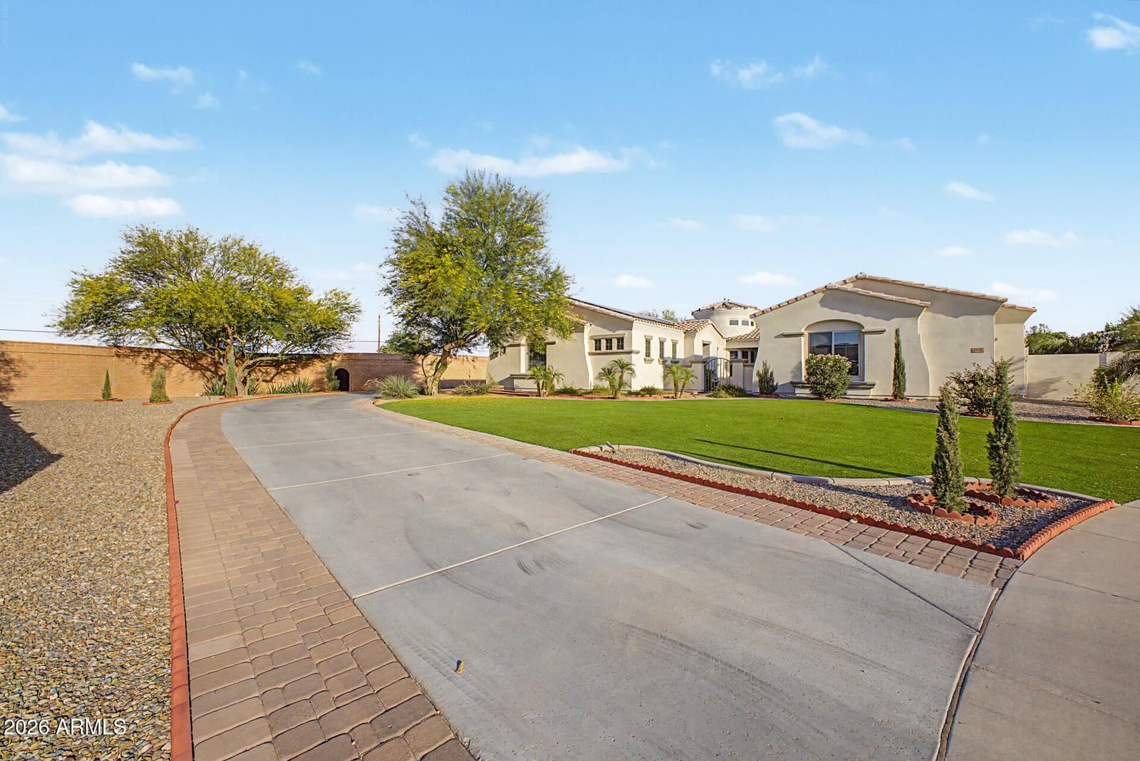 3155 E BLACKHAWK Court, Gilbert, AZ 85298 — photo 4 of 50