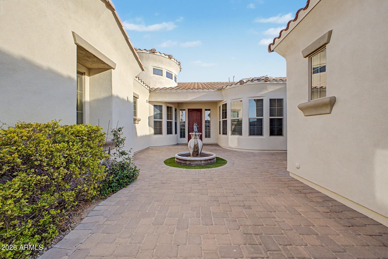 3155 E BLACKHAWK Court, Gilbert, AZ 85298 — photo 5 of 50