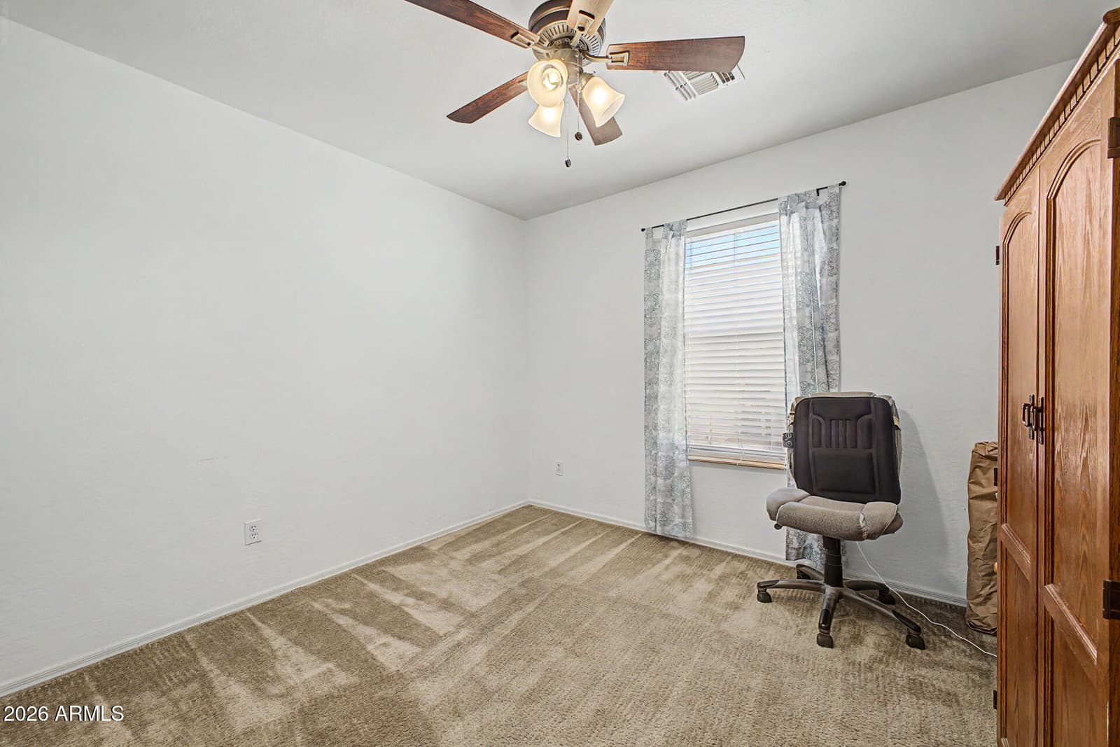 2357 E MEADOW CREEK Way, San Tan Valley, AZ 85140 — photo 18 of 36
