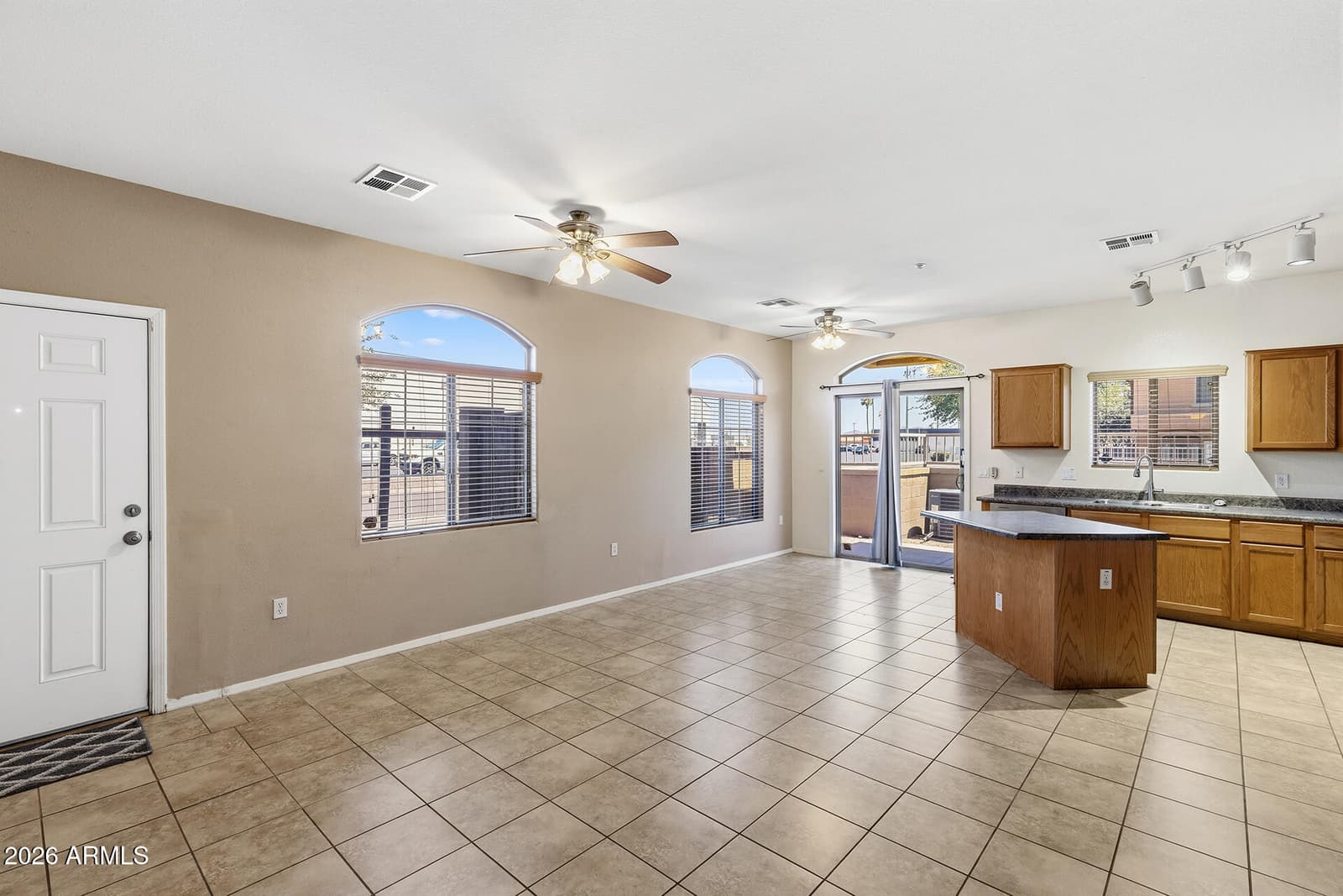 17150 N 23RD Street 106, Phoenix, AZ 85022 — photo 5 of 31