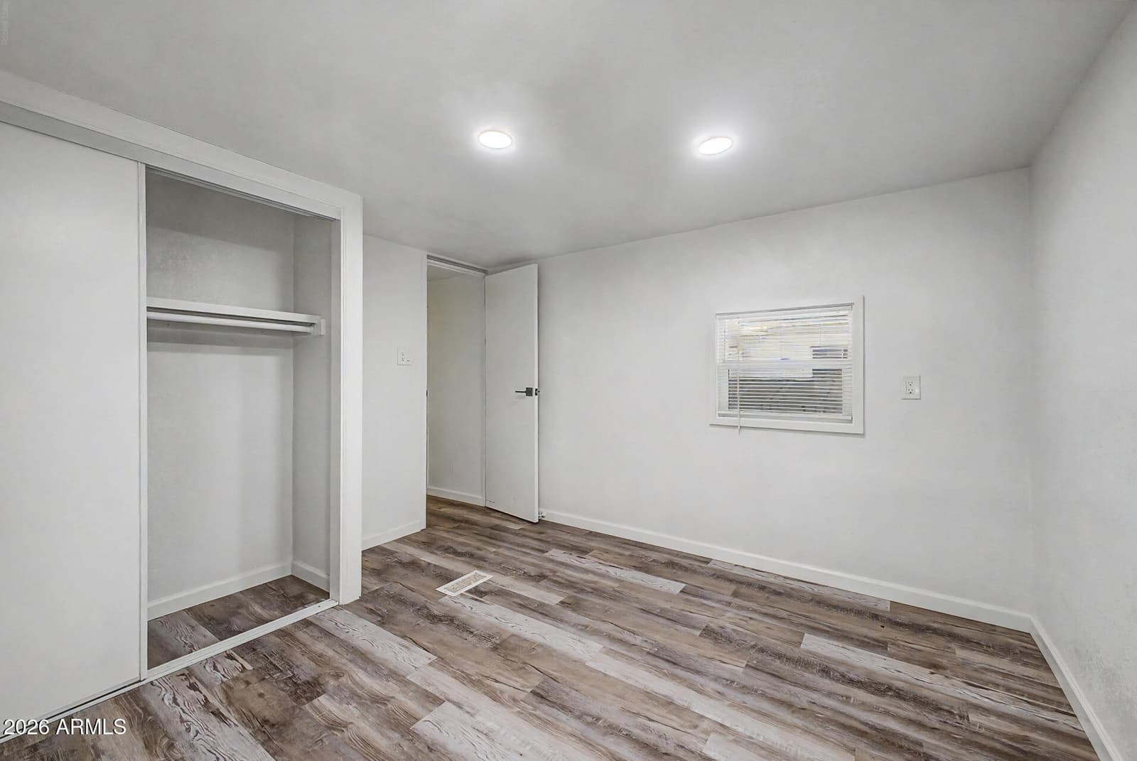 535 S ALMA SCHOOL Road 17, Mesa, AZ 85210 — photo 17 of 27
