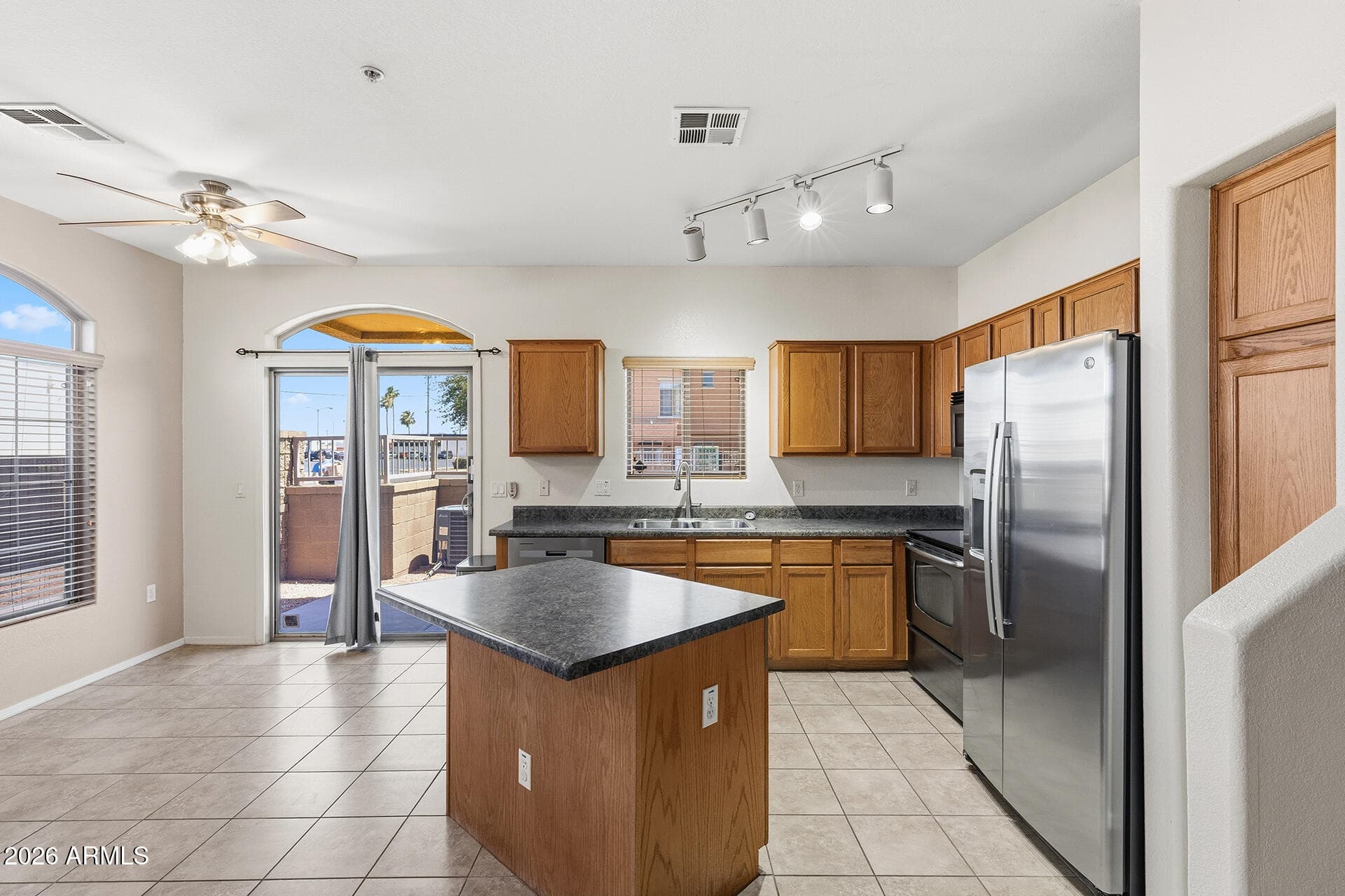 17150 N 23RD Street 106, Phoenix, AZ 85022 — photo 2 of 31