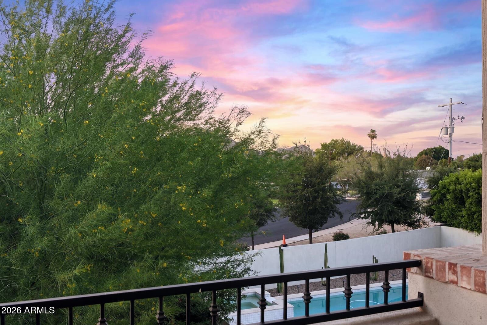 640 W ECHO Lane, Phoenix, AZ 85021 — photo 5 of 72