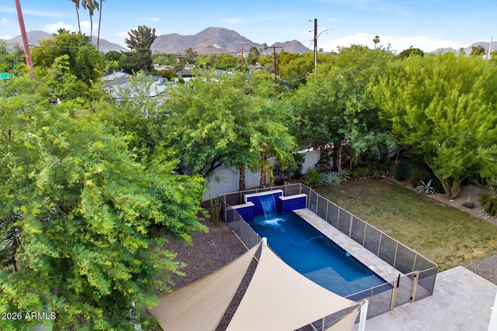 640 W ECHO Lane, Phoenix, AZ 85021 — photo 6 of 72