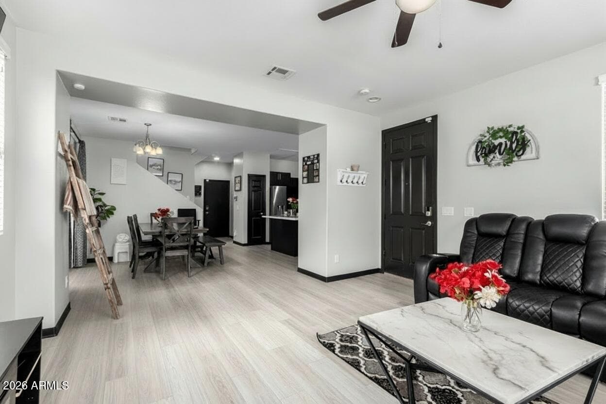 2849 N 73rd Drive, Phoenix, AZ 85035 — photo 4 of 24