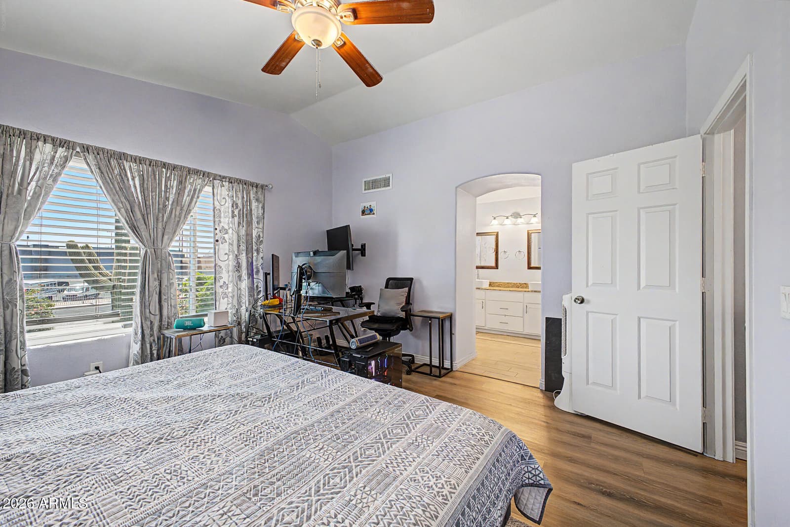 17202 N 40TH Place, Phoenix, AZ 85032 — photo 12 of 40