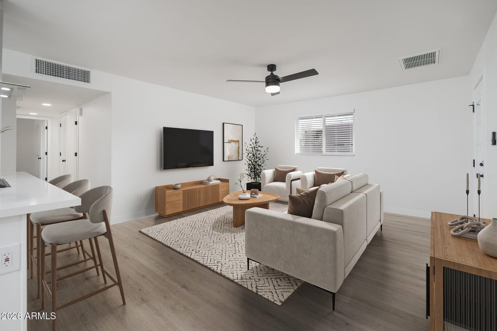 4653 E ALMERIA Road, Phoenix, AZ 85008 — photo 15 of 36