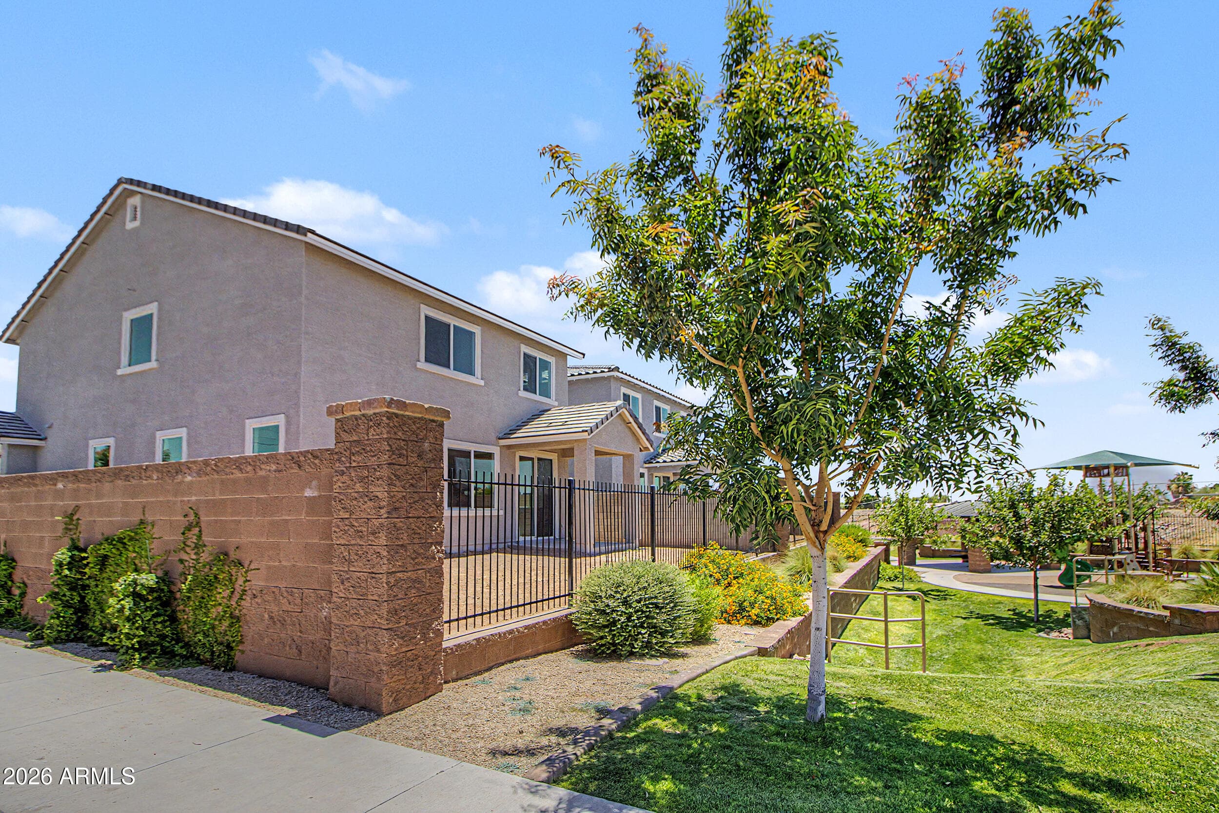 648 S DEL RANCHO Circle, Mesa, AZ 85208 — photo 4 of 45