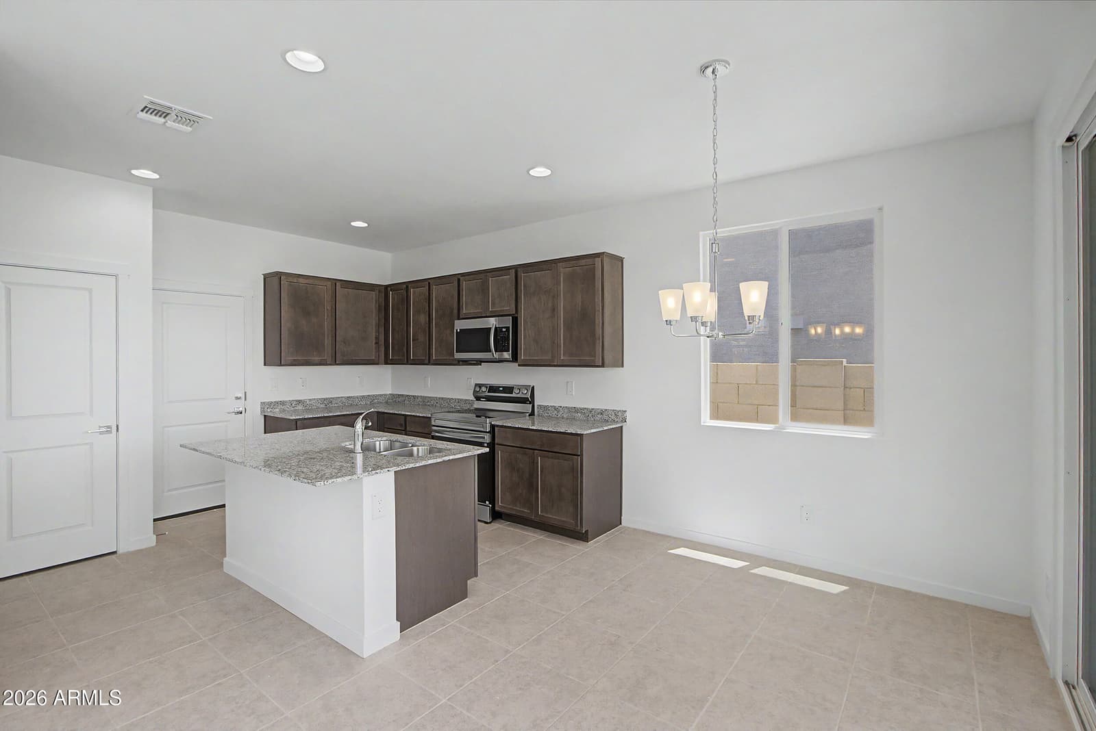 648 S DEL RANCHO Circle, Mesa, AZ 85208 — photo 22 of 45