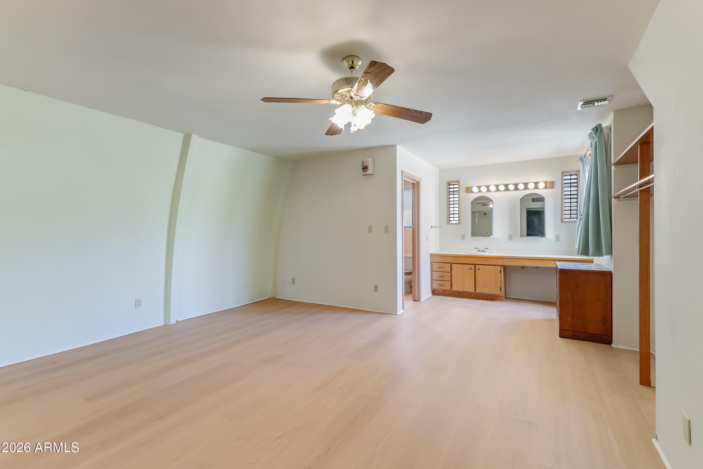 412 W JOY RANCH Road, Phoenix, AZ 85086 — photo 16 of 56