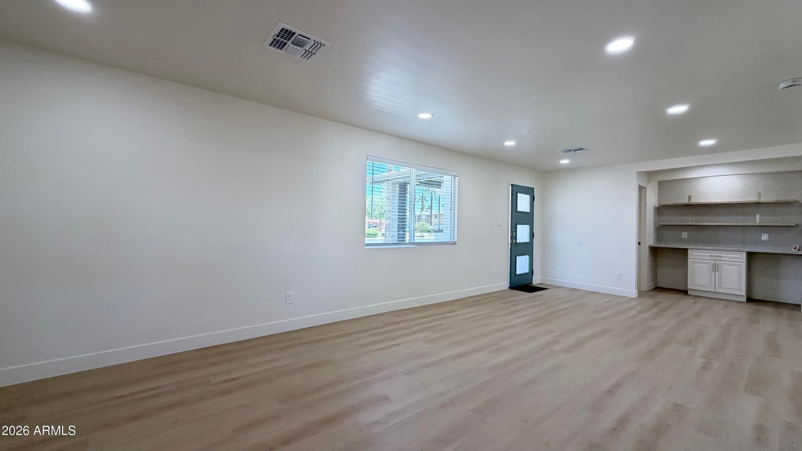 1707 W HIGHLAND Avenue, Phoenix, AZ 85015 — photo 9 of 41