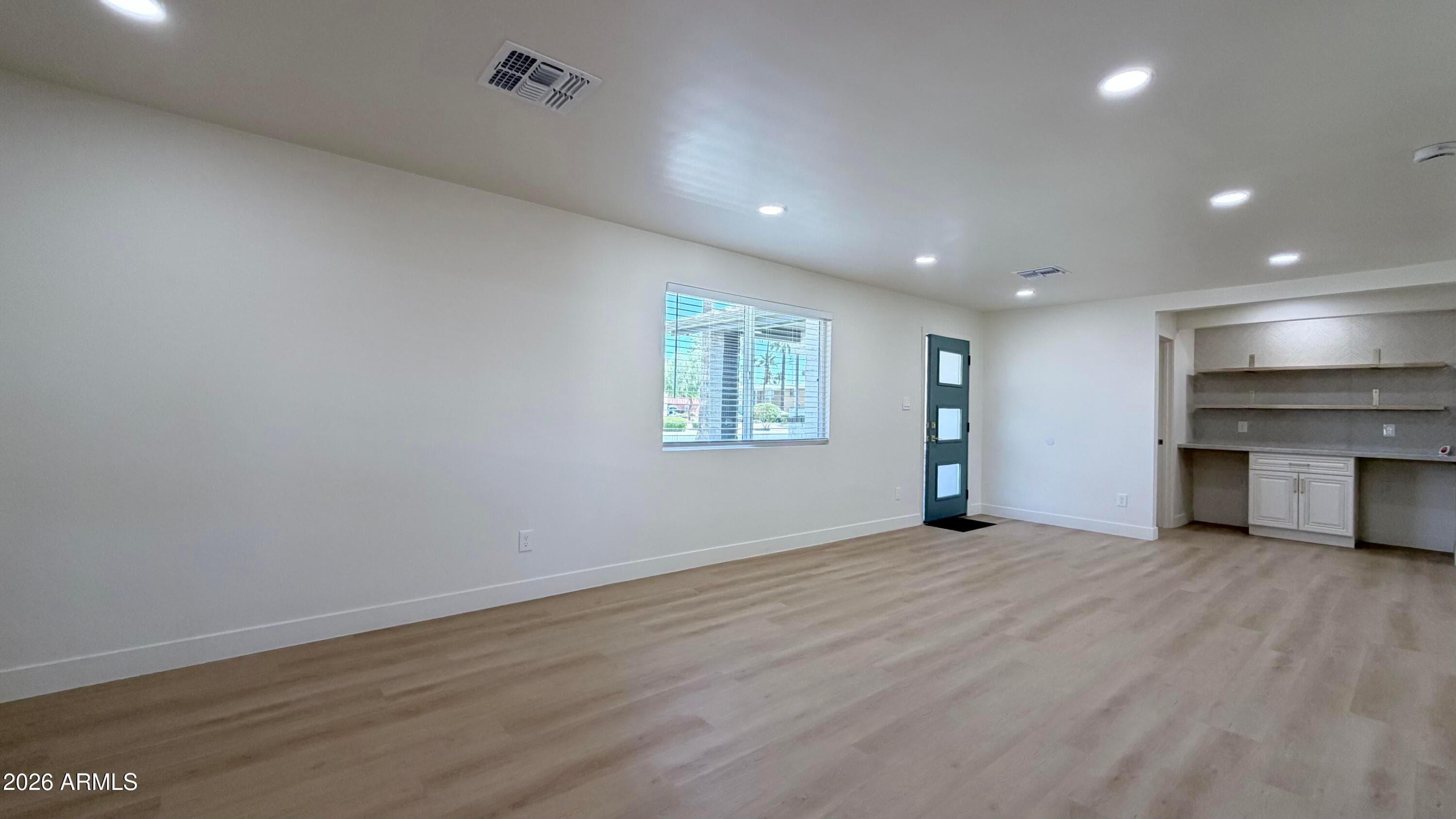 1707 W HIGHLAND Avenue, Phoenix, AZ 85015 — photo 9 of 41