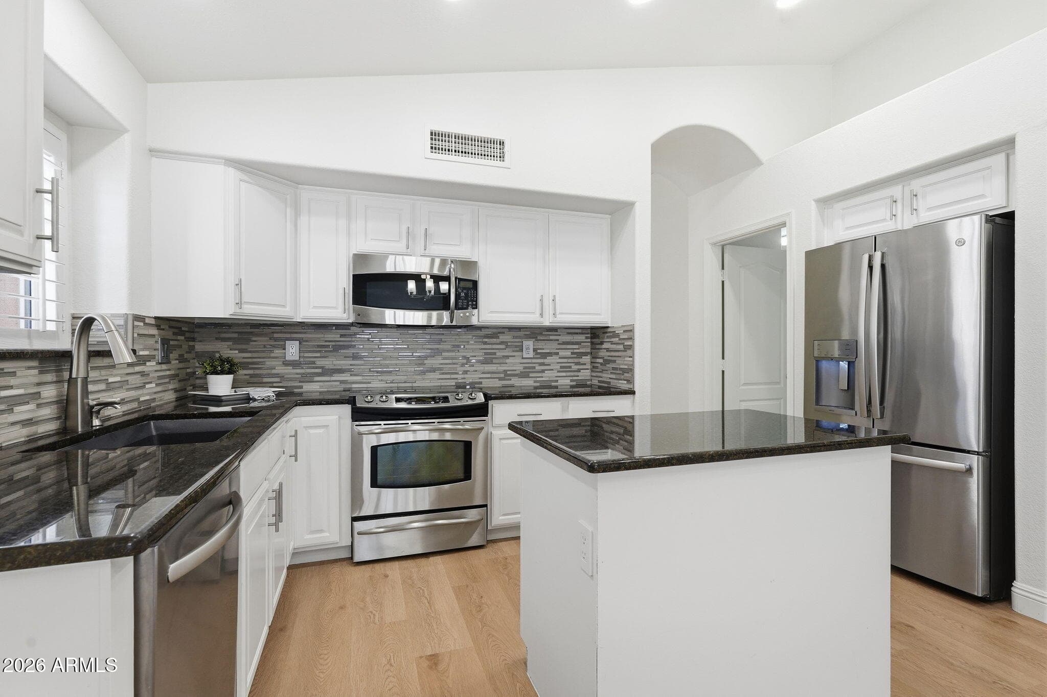20934 N 37TH Way, Phoenix, AZ 85050 — photo 15 of 44