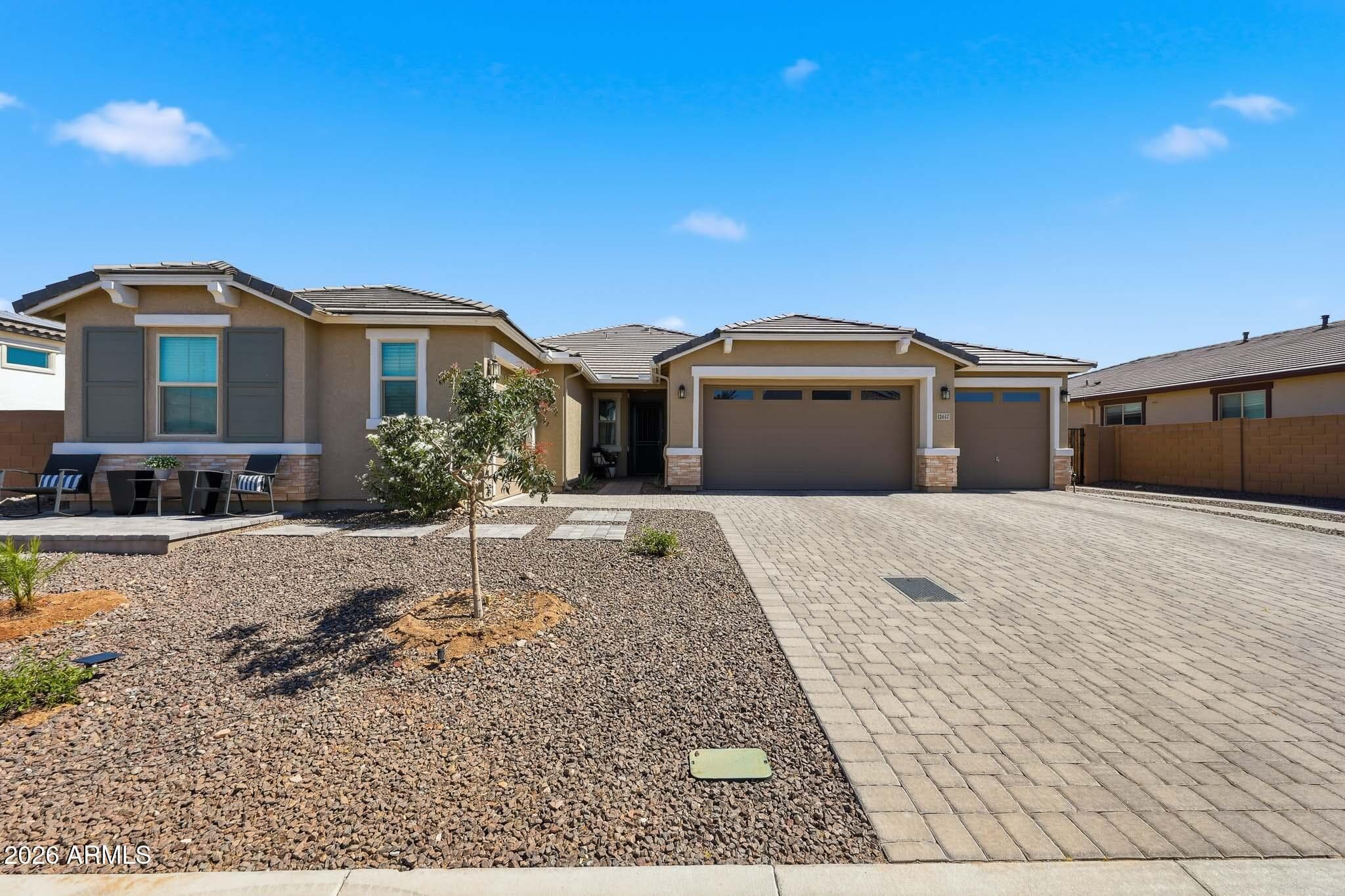 12617 W LAWRENCE Road, Glendale, AZ 85307 — photo 7 of 59