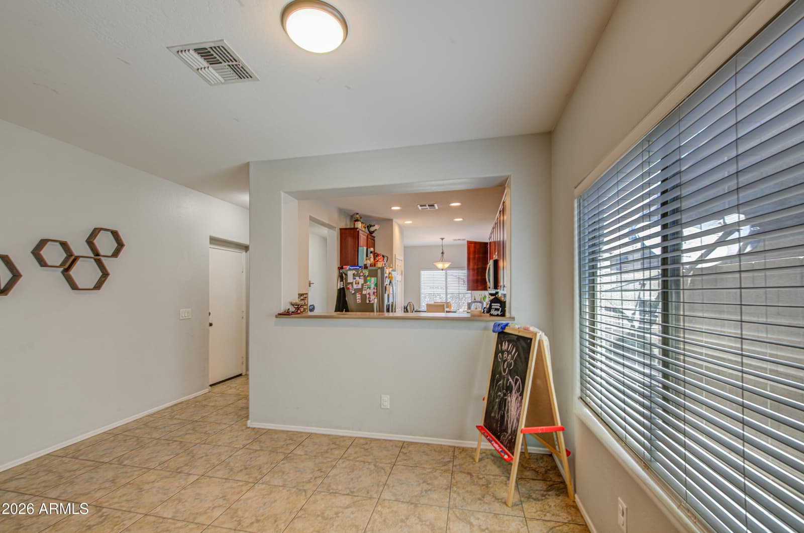 1237 W GREEN TREE Drive, San Tan Valley, AZ 85143 — photo 7 of 36