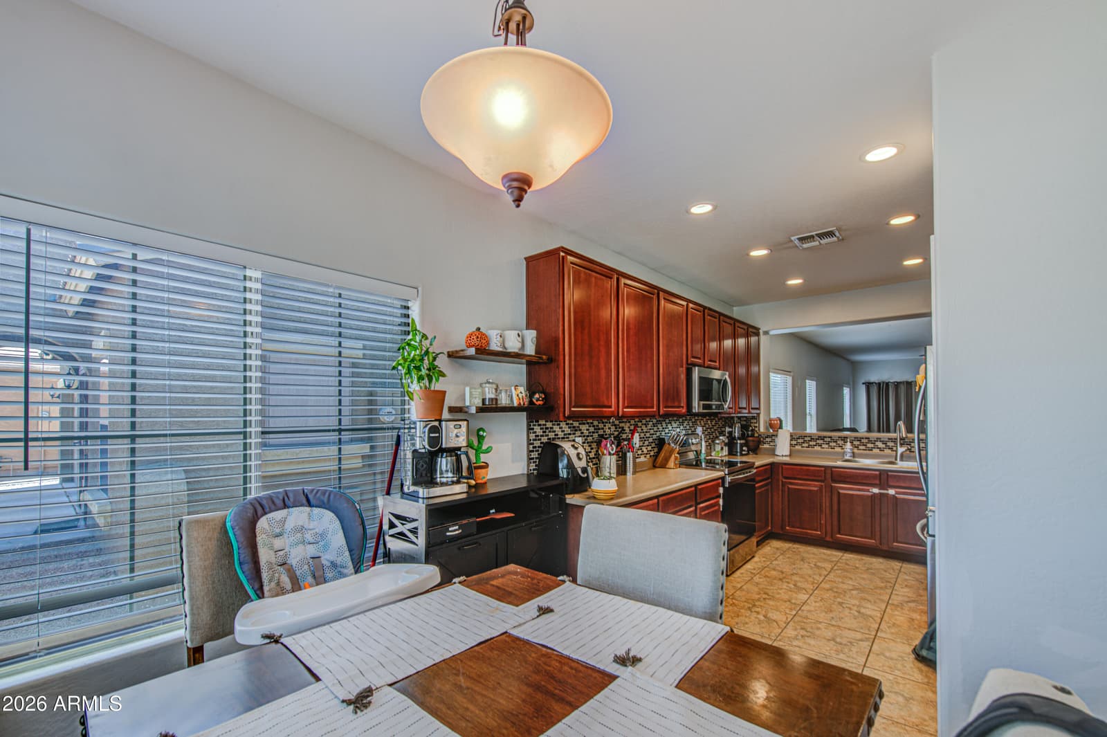 1237 W GREEN TREE Drive, San Tan Valley, AZ 85143 — photo 13 of 36