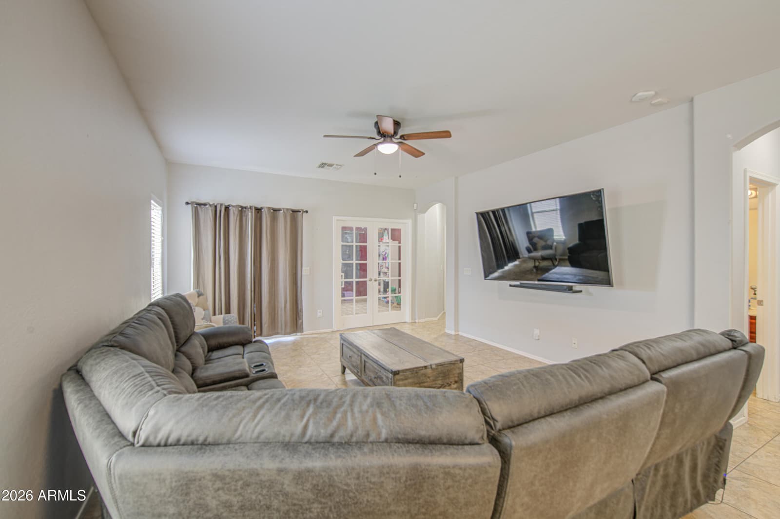 1237 W GREEN TREE Drive, San Tan Valley, AZ 85143 — photo 14 of 36